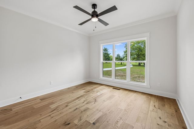 8249 Twelve Corners Rd, Lascassas, TN 37085