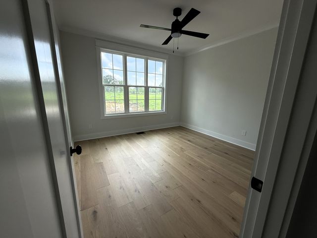 8249 Twelve Corners Rd, Lascassas, TN 37085