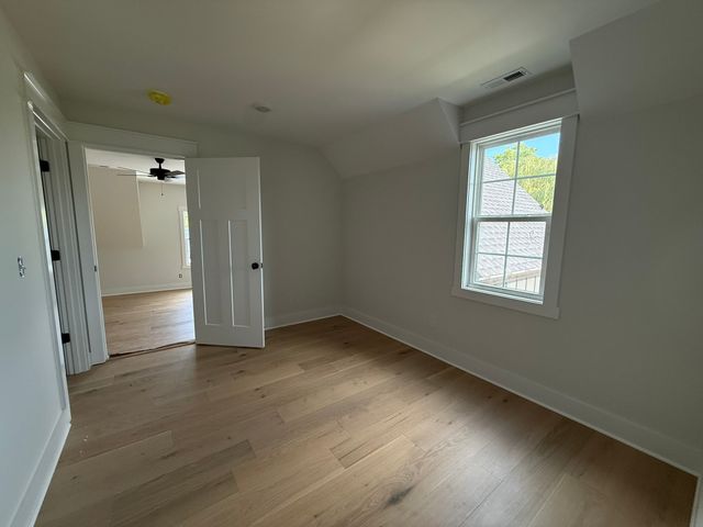 8249 Twelve Corners Rd, Lascassas, TN 37085