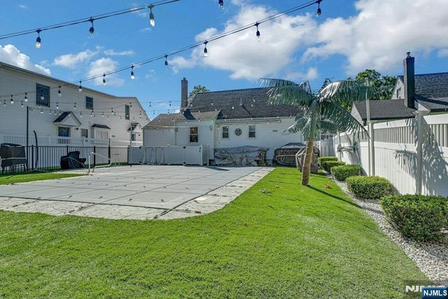38-59 Taylor Road, Fair Lawn, NJ 07410
