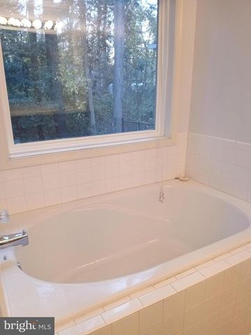 189 PINEY FOREST DR, Colonial Beach, VA 22443