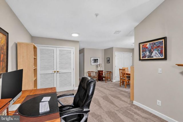3821 DOMINION MILL DR, Alexandria, VA 22304