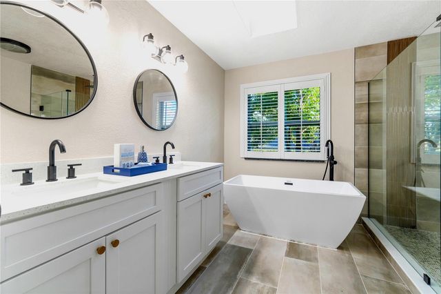 5391 NW 76TH COURT, Ocala, FL 34482