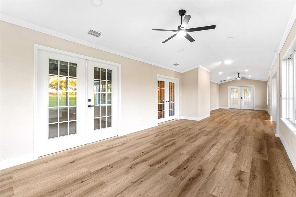 Image 11 of property listing at 5391 NW 76TH COURT, Ocala, FL 34482