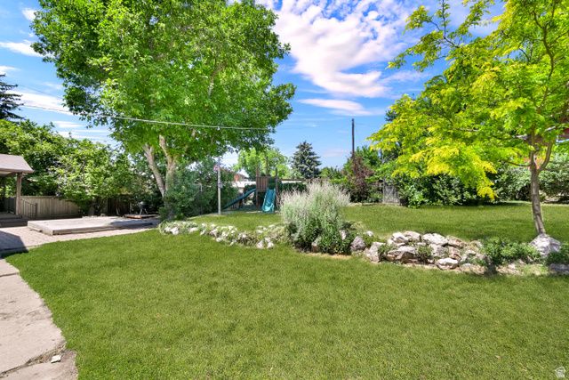 3825 N WESTWOOD DR, Pleasant View, UT 84414