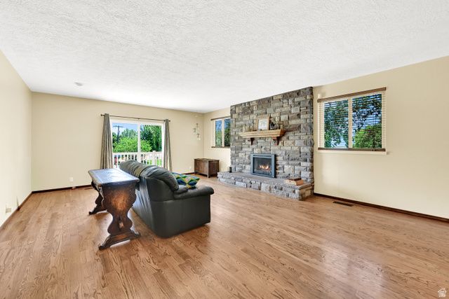 3825 N WESTWOOD DR, Pleasant View, UT 84414
