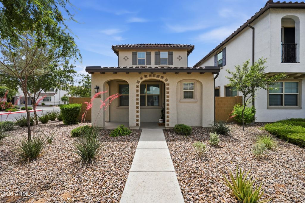 1934 S JESSE Place, Chandler, AZ 85286