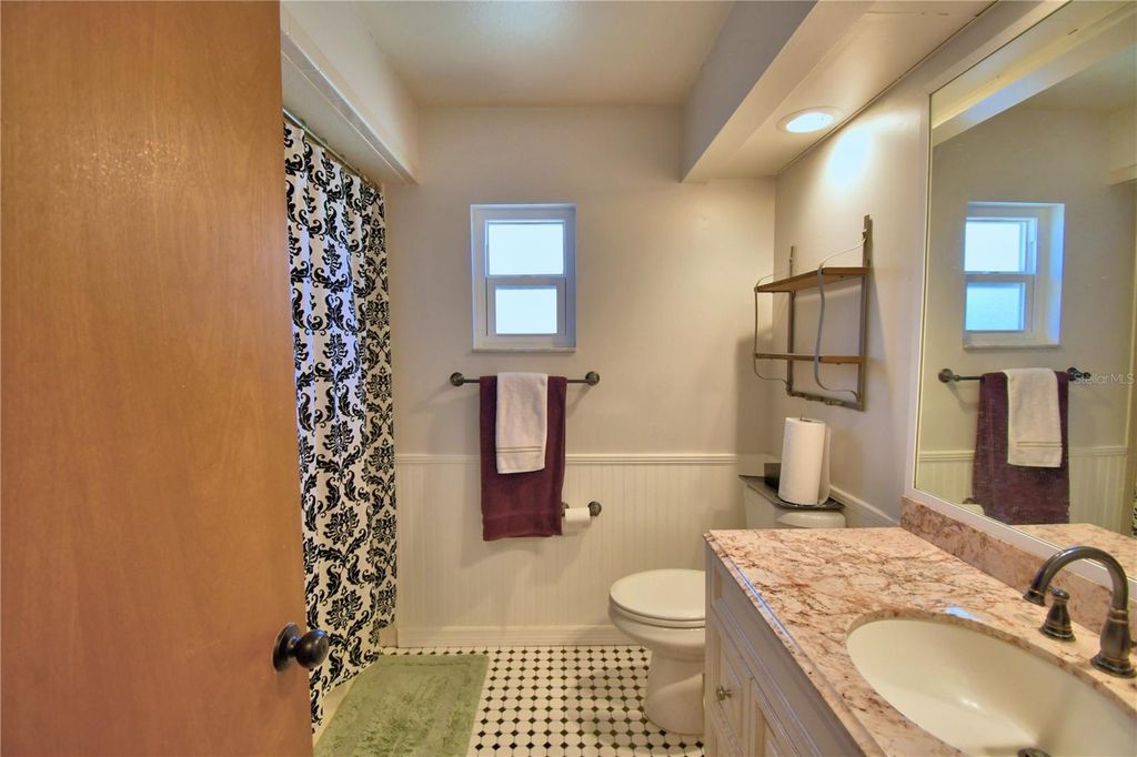 Image 16 of property listing at 3654 OPAL DRIVE, Mulberry, FL 33860