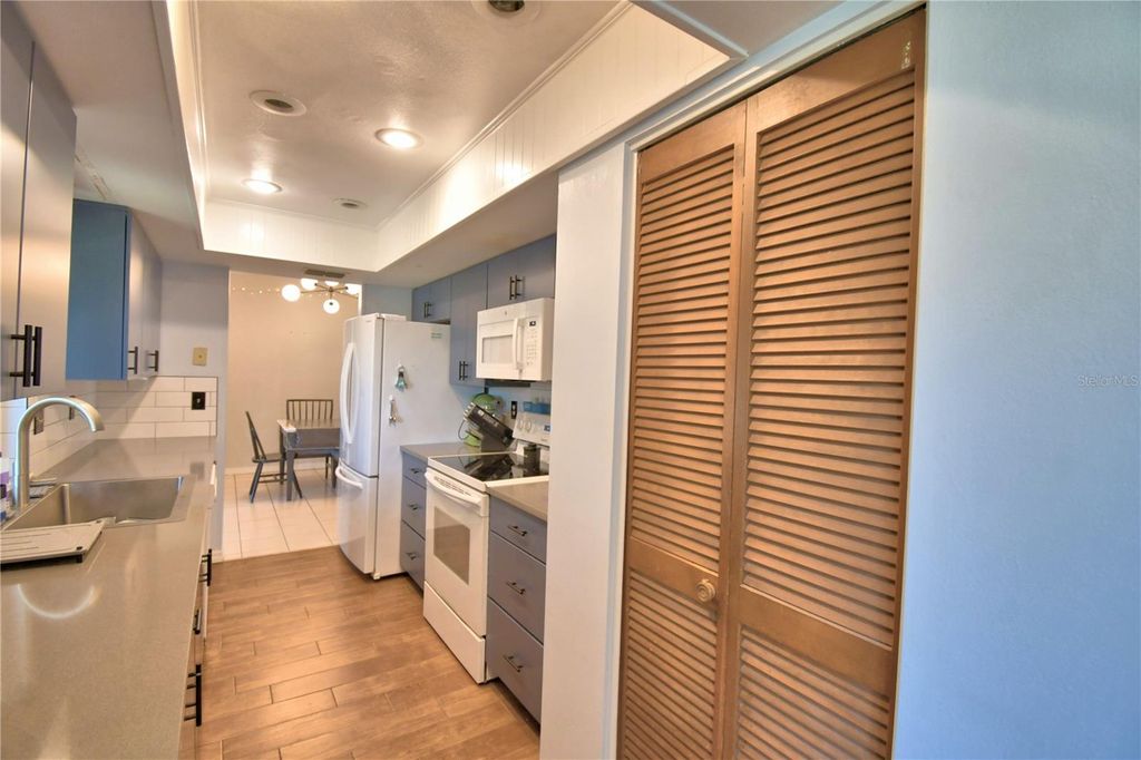 Image 36 of property listing at 3654 OPAL DRIVE, Mulberry, FL 33860