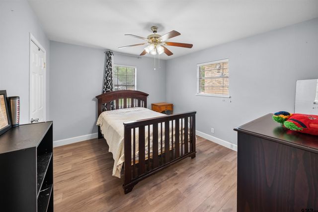 3016 S Cameron, Tyler, TX 75701