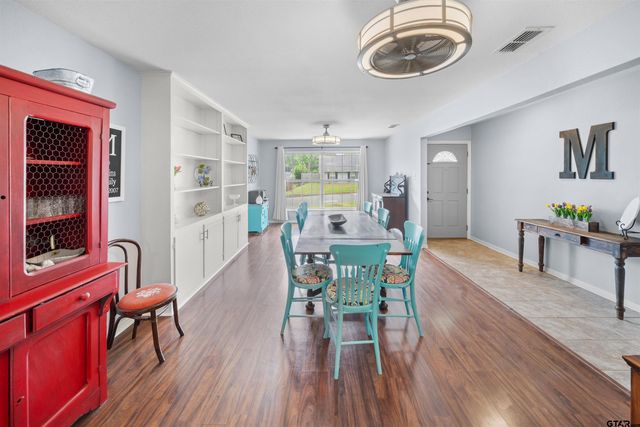 3016 S Cameron, Tyler, TX 75701