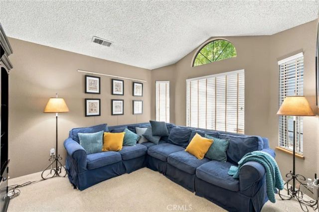 9500 Eagle Oak, Bakersfield, CA 93311