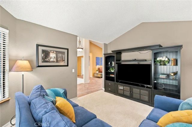 9500 Eagle Oak, Bakersfield, CA 93311