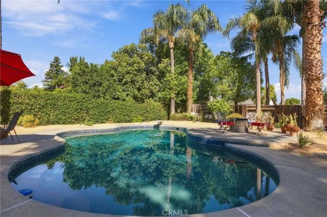 9500 Eagle Oak, Bakersfield, CA 93311