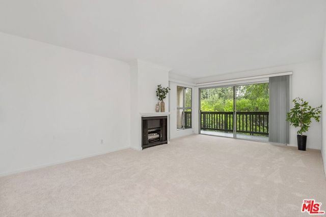 1211 Raintree Circle, Culver City, CA 90230