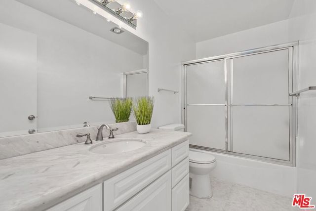 1211 Raintree Circle, Culver City, CA 90230