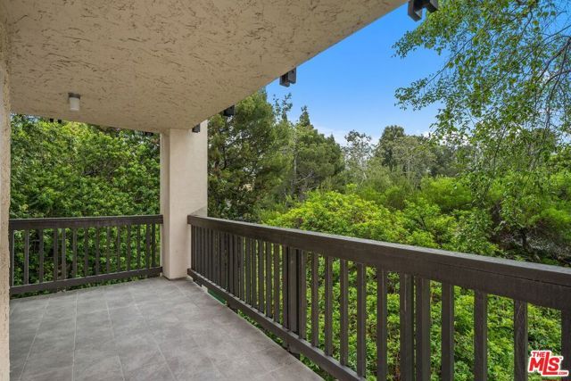 1211 Raintree Circle, Culver City, CA 90230