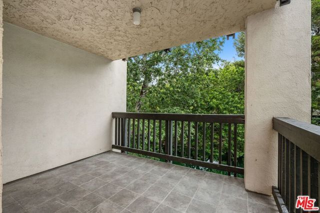 1211 Raintree Circle, Culver City, CA 90230
