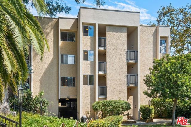 1211 Raintree Circle, Culver City, CA 90230
