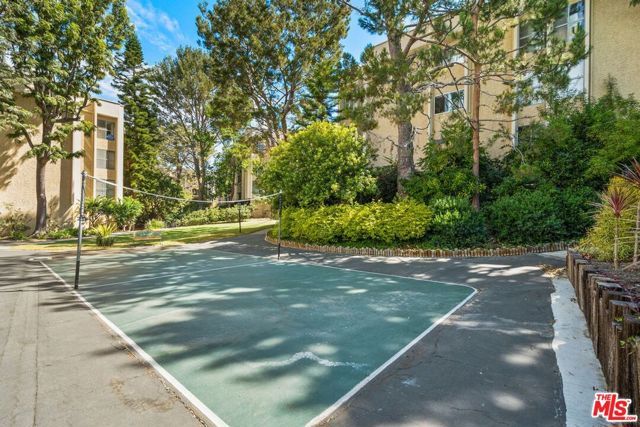 1211 Raintree Circle, Culver City, CA 90230