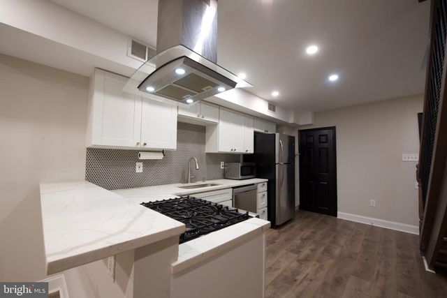 502 S BRADFORD ST, Baltimore, MD 21224