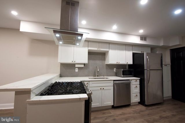 502 S BRADFORD ST, Baltimore, MD 21224