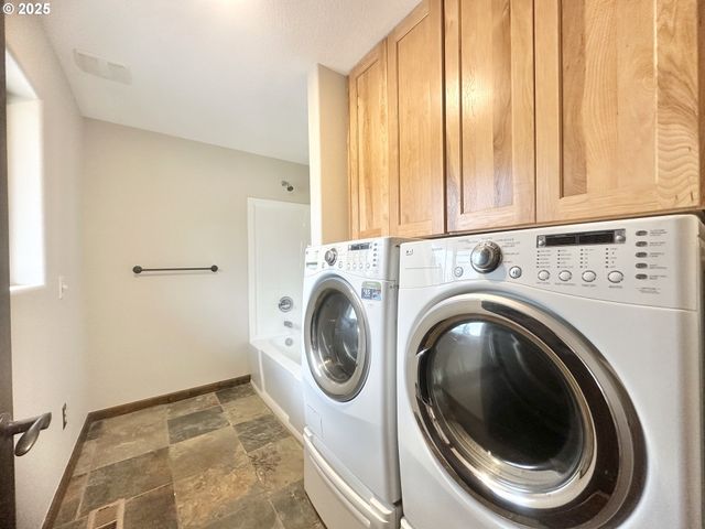 19400 S FRANK Rd, Colton, OR 97017