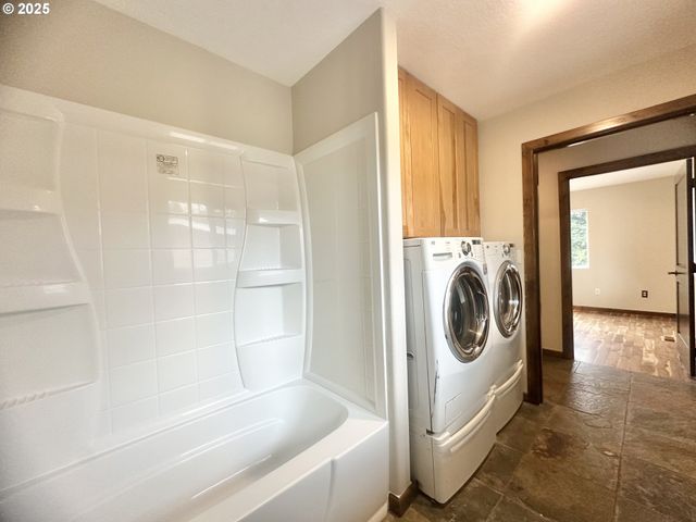 19400 S FRANK Rd, Colton, OR 97017