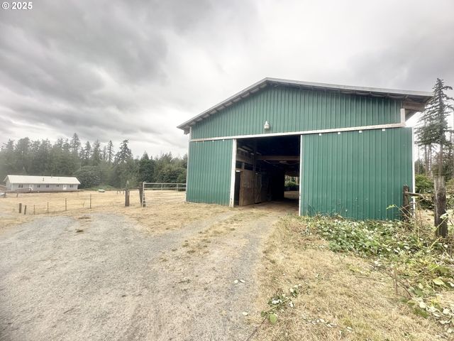 19400 S FRANK Rd, Colton, OR 97017