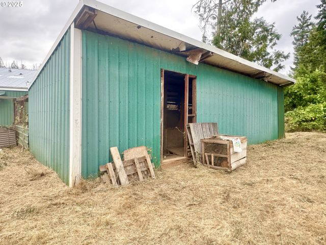 19400 S FRANK Rd, Colton, OR 97017