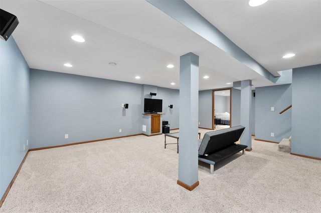 2527 Lynn Avenue, Altoona, WI 54720
