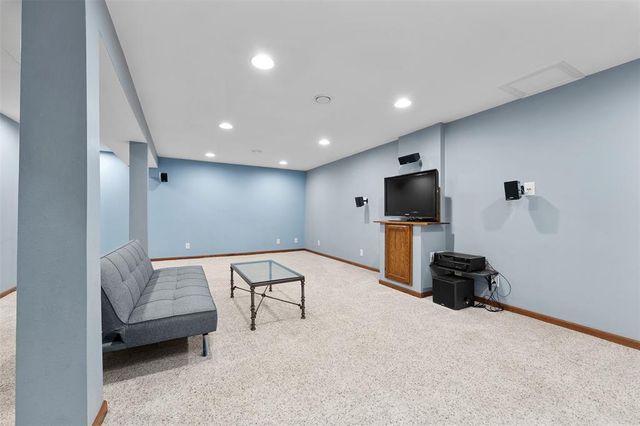 2527 Lynn Avenue, Altoona, WI 54720