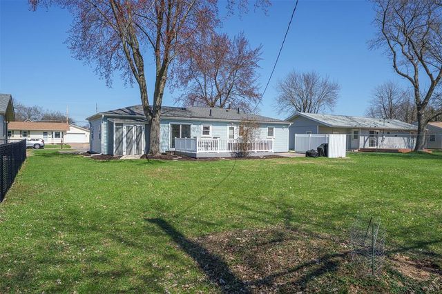2527 Lynn Avenue, Altoona, WI 54720