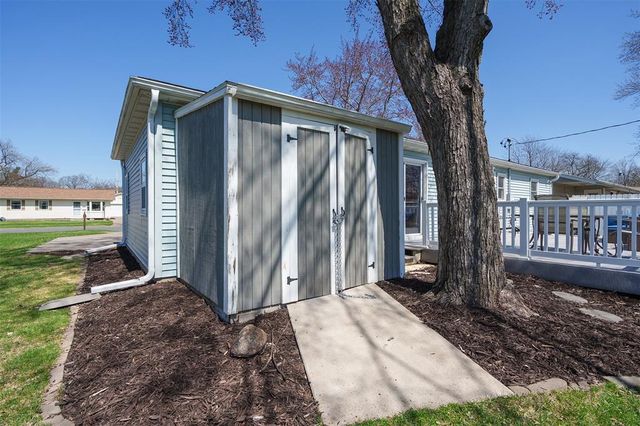 2527 Lynn Avenue, Altoona, WI 54720