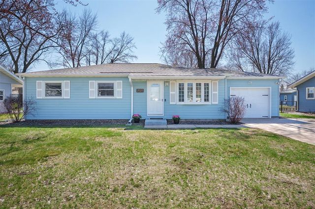 2527 Lynn Avenue, Altoona, WI 54720