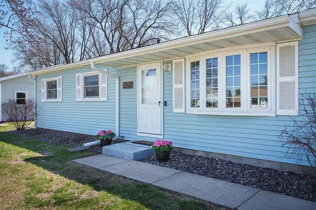 2527 Lynn Avenue, Altoona, WI 54720