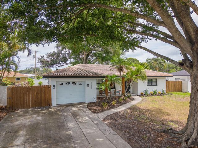 5271 35TH AVENUE N, St Petersburg, FL 33710