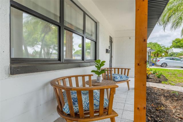 5271 35TH AVENUE N, St Petersburg, FL 33710