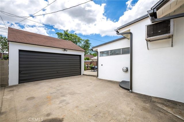 6026 Oliva, Lakewood, CA 90712