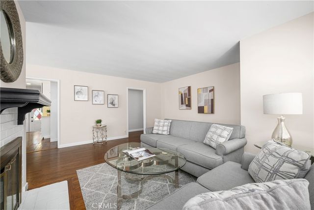 6026 Oliva, Lakewood, CA 90712