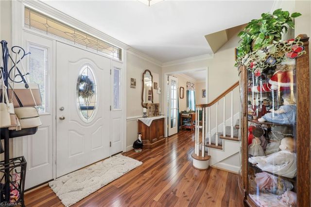 8001 Kilcash Court, Clemmons, NC 27012