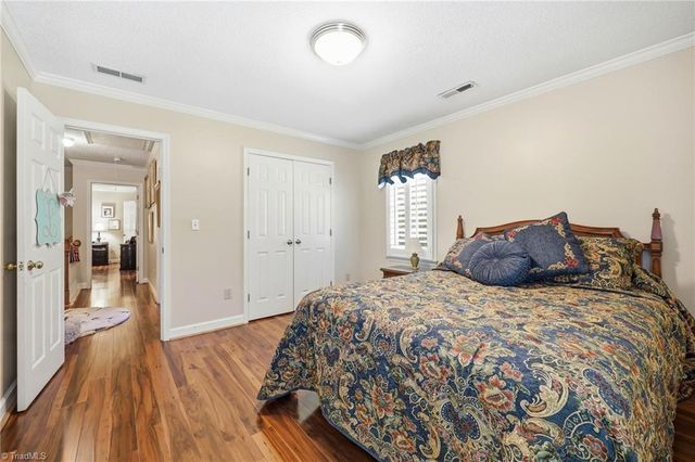 8001 Kilcash Court, Clemmons, NC 27012