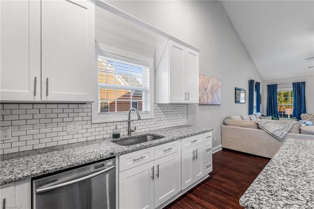 4504 Pine Vista Lane, Greensboro, NC 27406