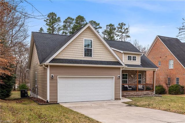 4504 Pine Vista Lane, Greensboro, NC 27406