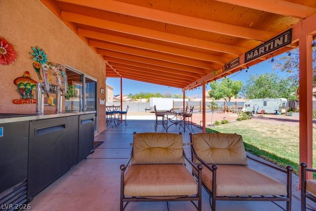 5808 Lone Song Road, North Las Vegas, NV 89031