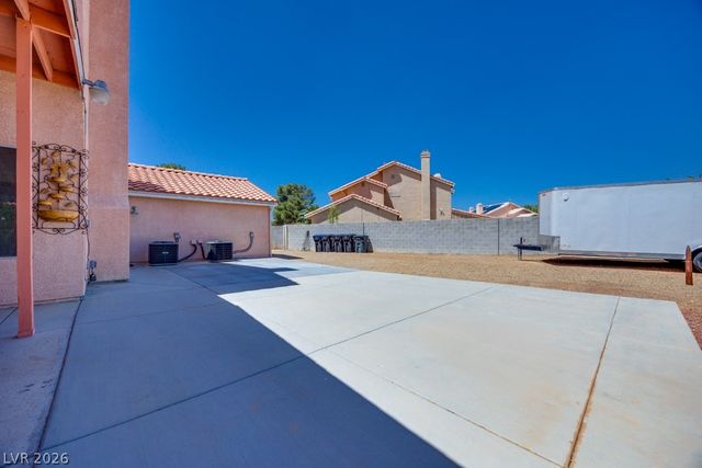 5808 Lone Song Road, North Las Vegas, NV 89031