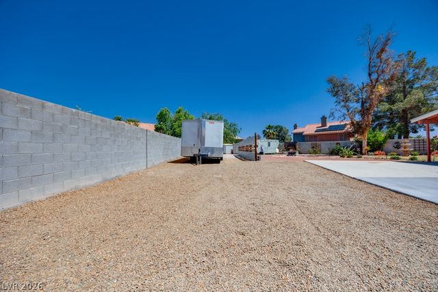 5808 Lone Song Road, North Las Vegas, NV 89031