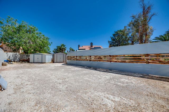 5808 Lone Song Road, North Las Vegas, NV 89031