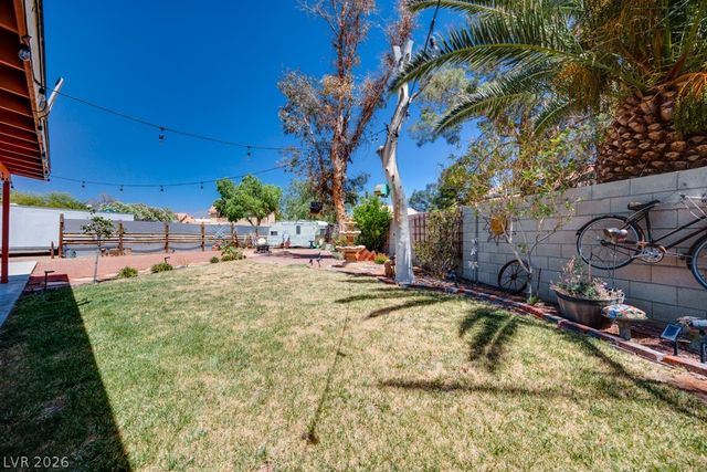 5808 Lone Song Road, North Las Vegas, NV 89031