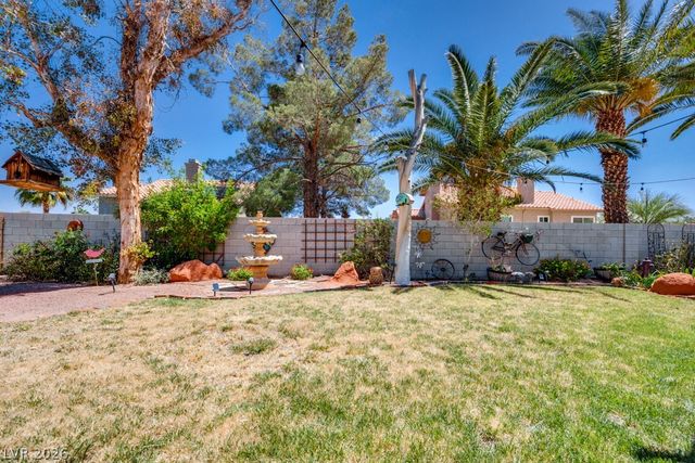 5808 Lone Song Road, North Las Vegas, NV 89031